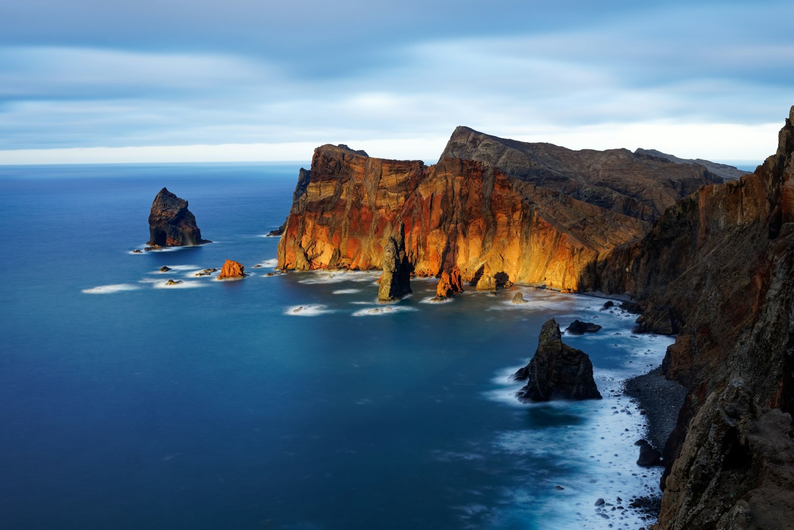 São Lourenço - Photo Credit: Photo by Colin Watts on Unsplash