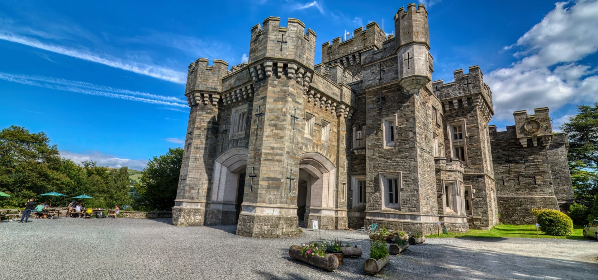 Wray Castle - Photo Credit: Photo by ian kelsall on Unsplash