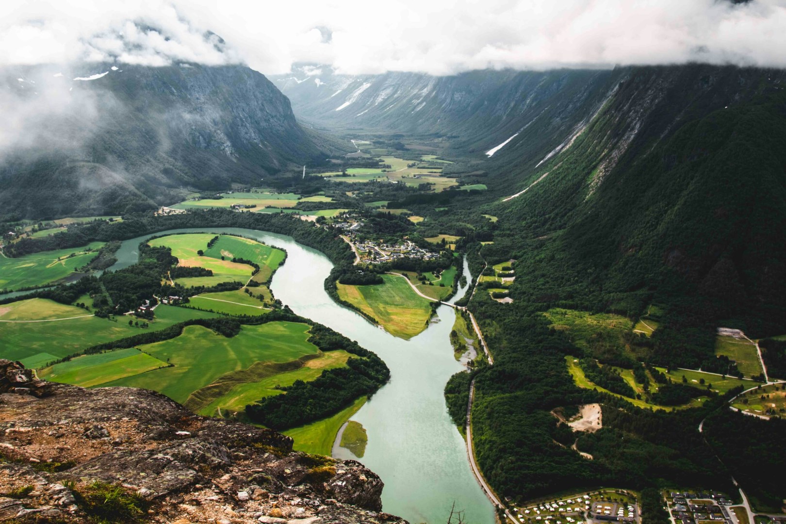  Photo Credit: Photo by Ingrid Martinussen on Unsplash
