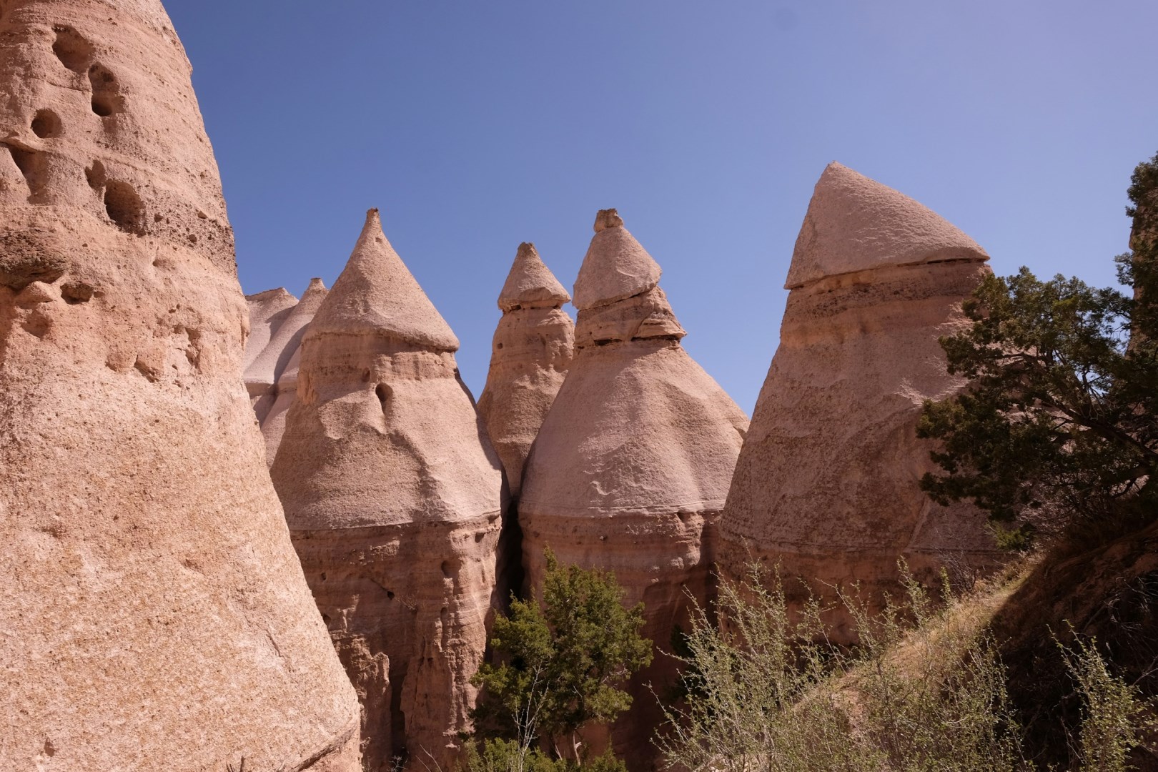 Tent Rocks - Photo Credit: Photo by Bruce Warrington on Unsplash