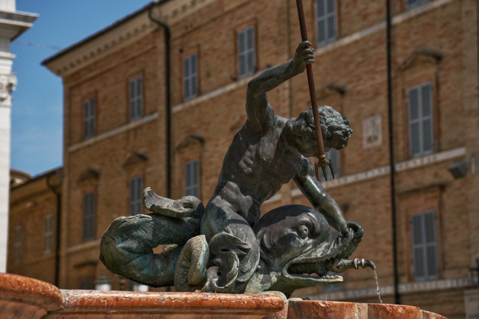 Fontana Maggiore - Photo Credit: Photo by Andrea Pedruzzi on Unsplash