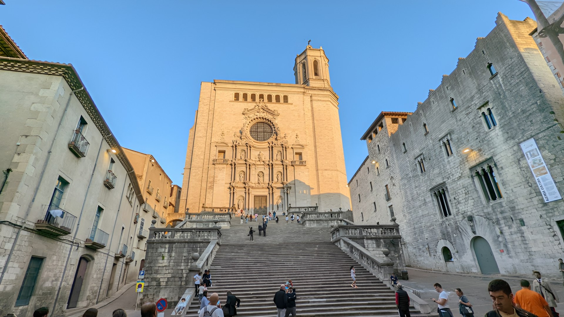 Girona Cathedral - Photo Credit: Photo by Federico Mata on Unsplash