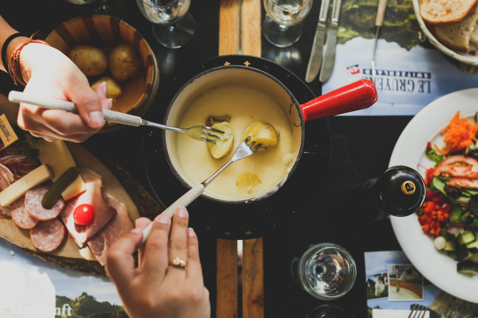 Fondue - Photo Credit: Photo by angela pham on Unsplash