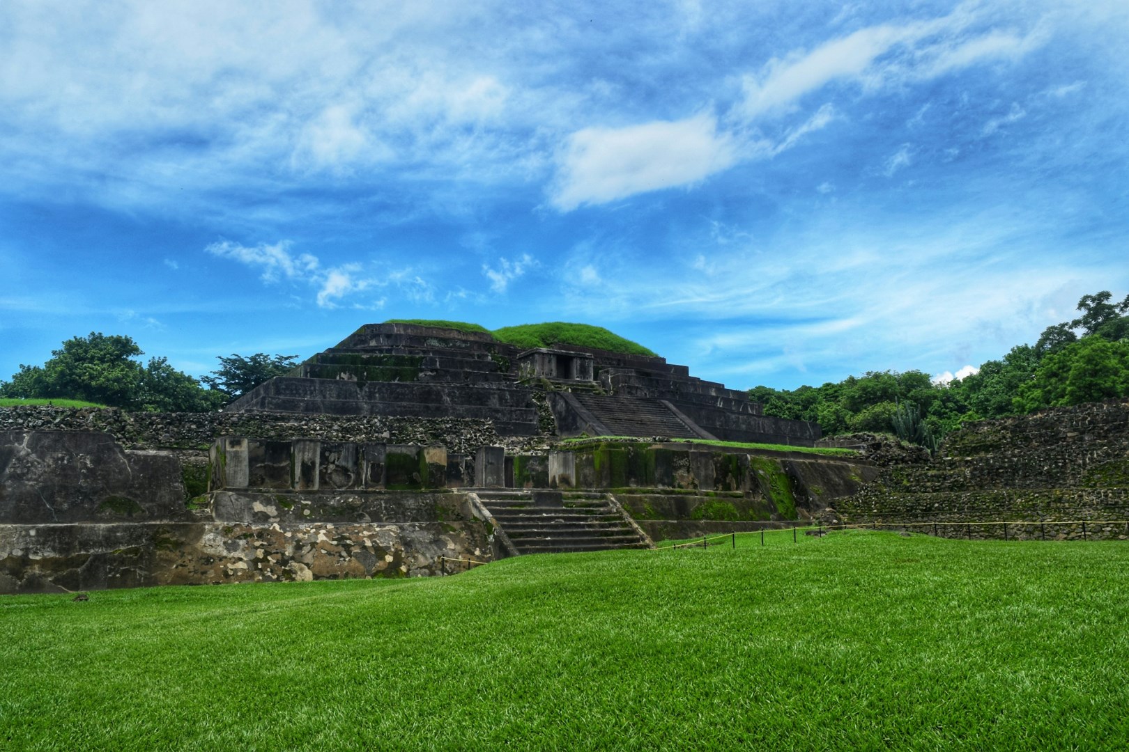 El Tazumal - Photo Credit: Photo by Luis Rodriguez on Unsplash