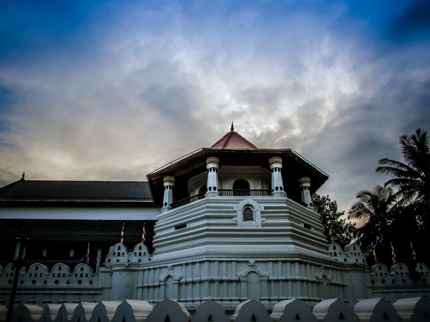Photo Credit: SachinthakaS