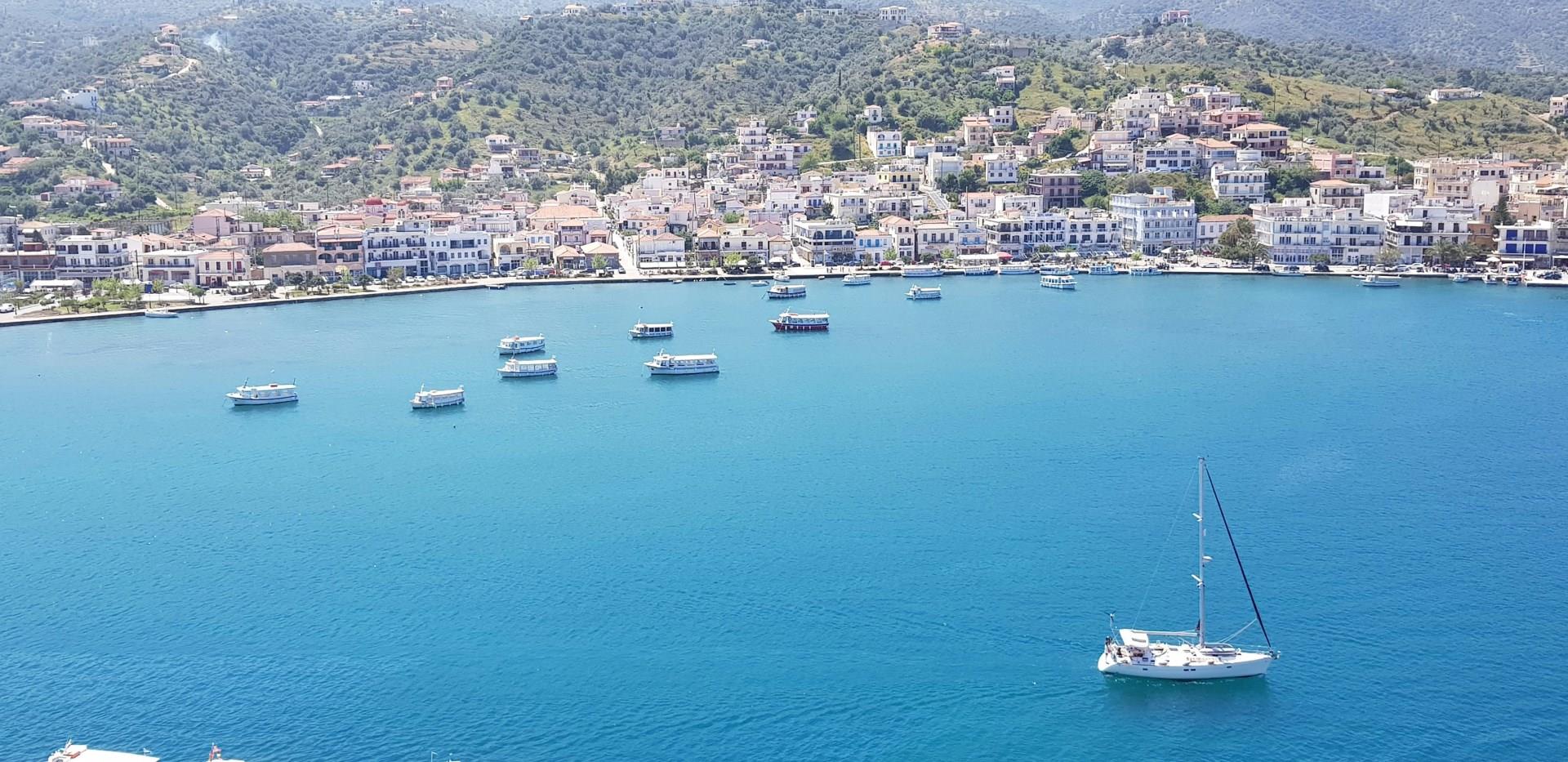 Poros