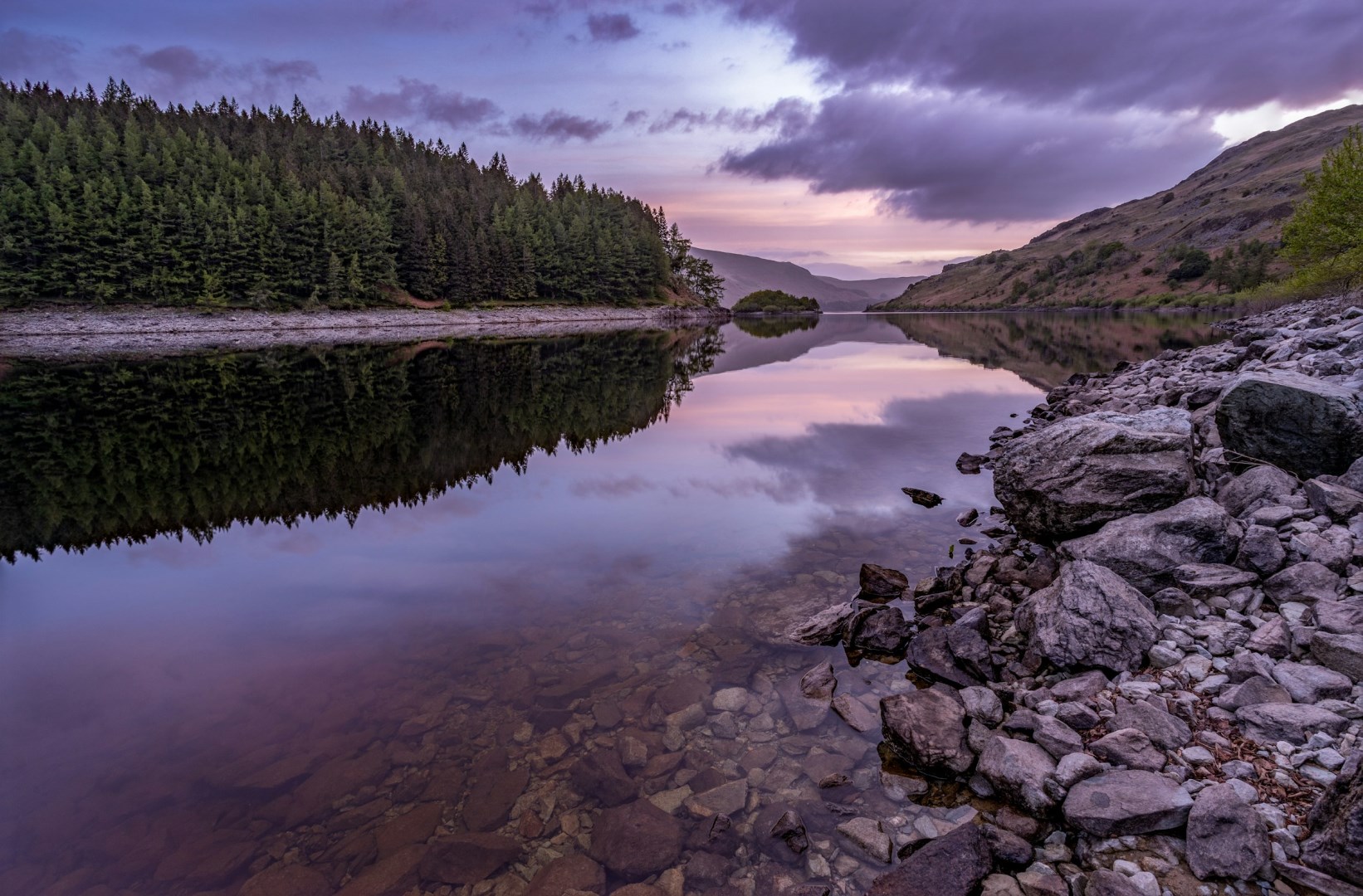 Haweswater Reservoir - Photo Credit: Photo by David Booth on Unsplash