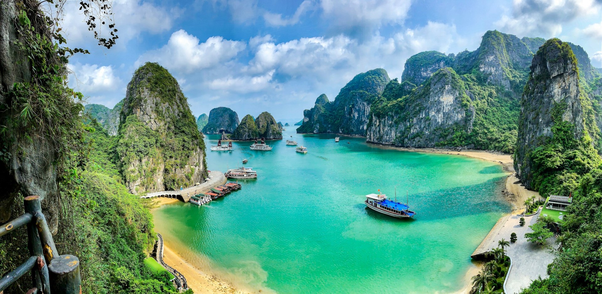 Ha Long Bay - Photo Credit: Photo by Marina Lobato on Unsplash
