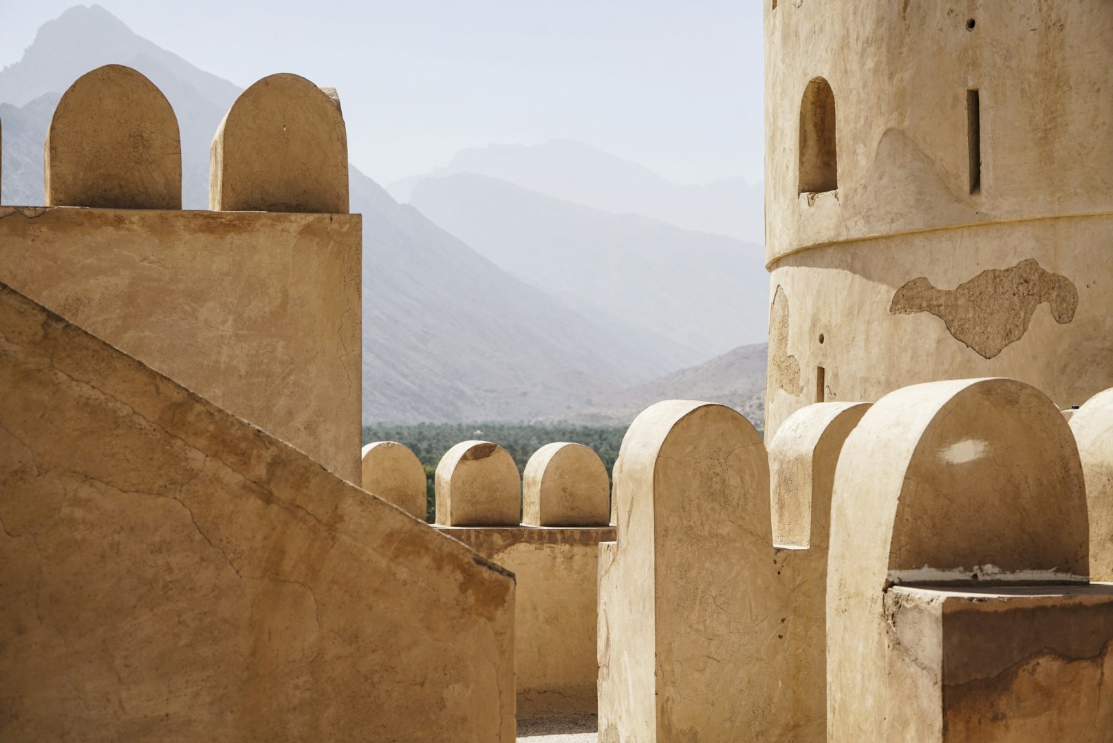 Nakhal Fortress - Photo Credit: Photo by Niklas Weiss on Unsplash
