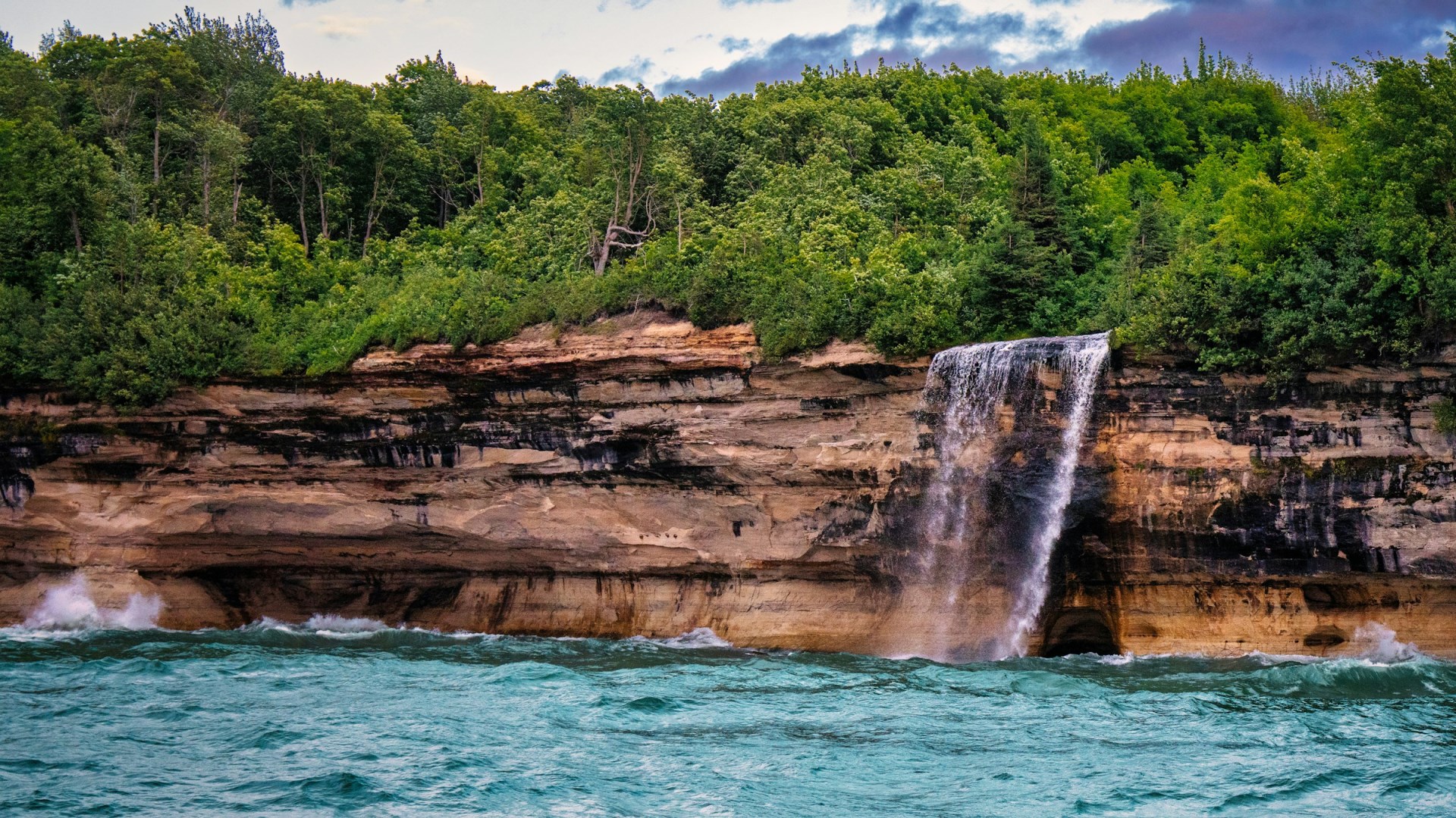 Spray Falls - Photo Credit: Photo by Brad Switzer on Unsplash