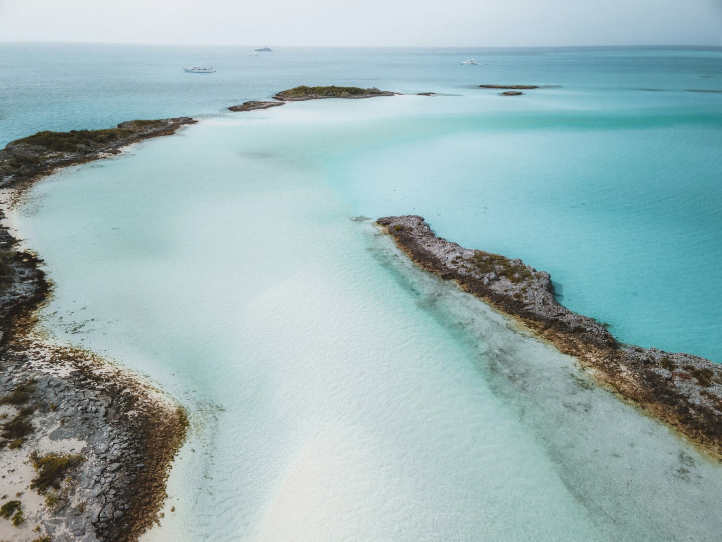 Shroud Cay - Photo Credit: Photo by Ryan Geller on Unsplash