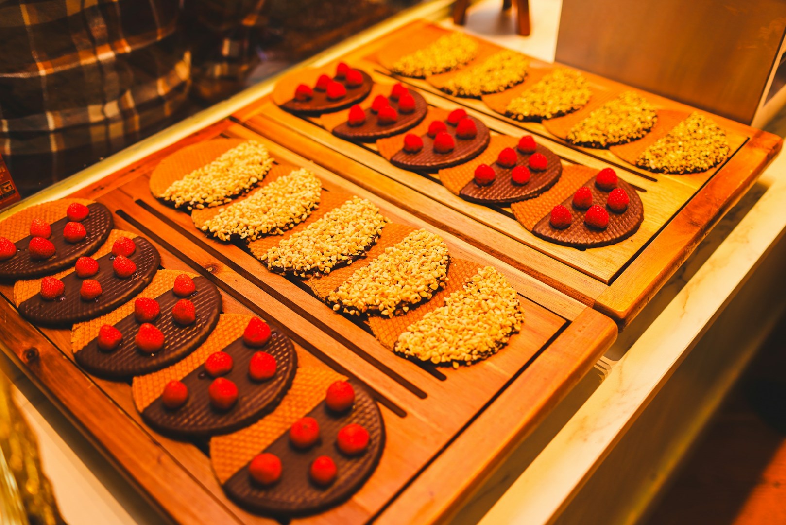 stroopwafels - Photo Credit: Photo by Vitalii Kyktov on Unsplash