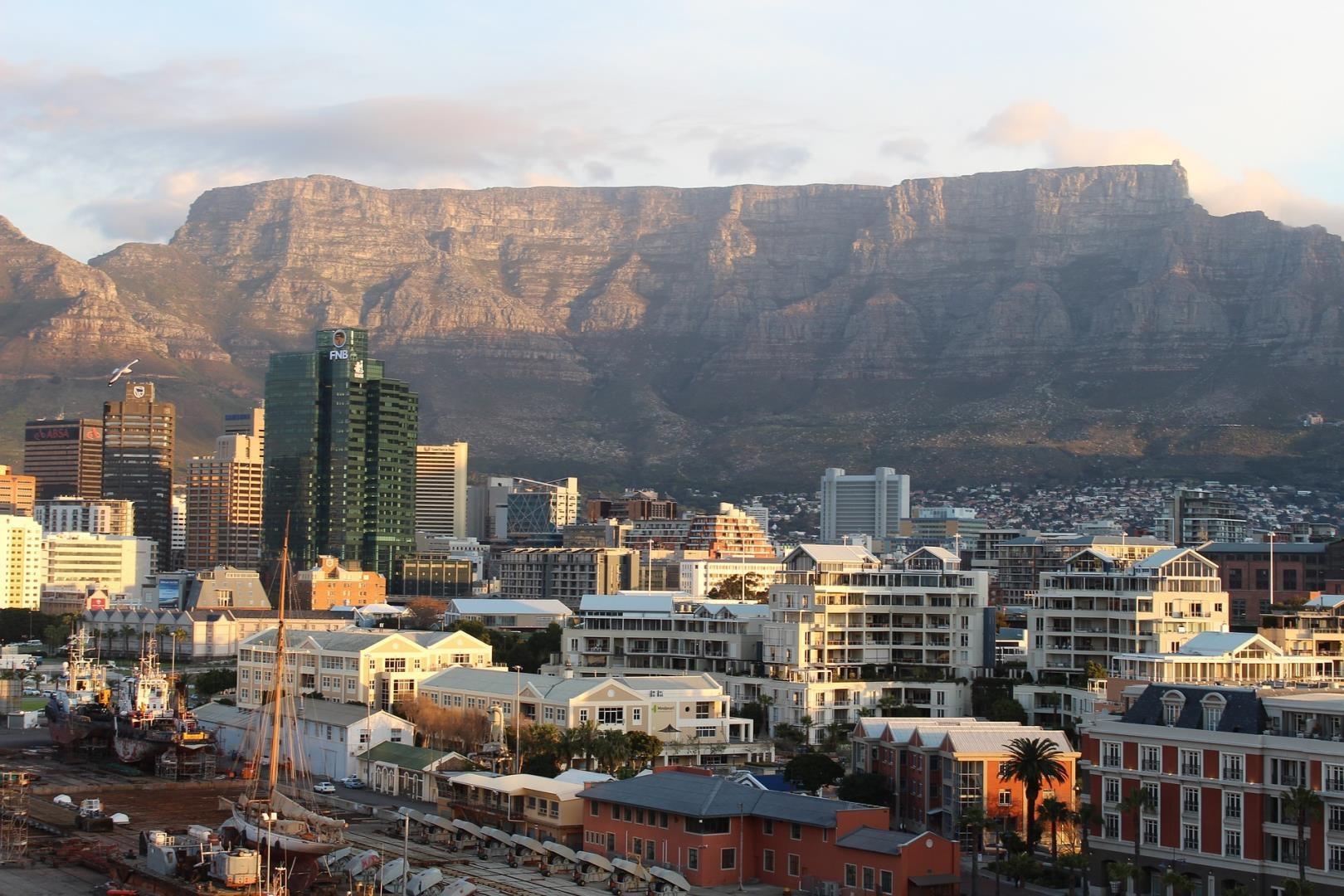 Table Mountain Table Mountain - Photo Credit: Aloysius via Pixabay