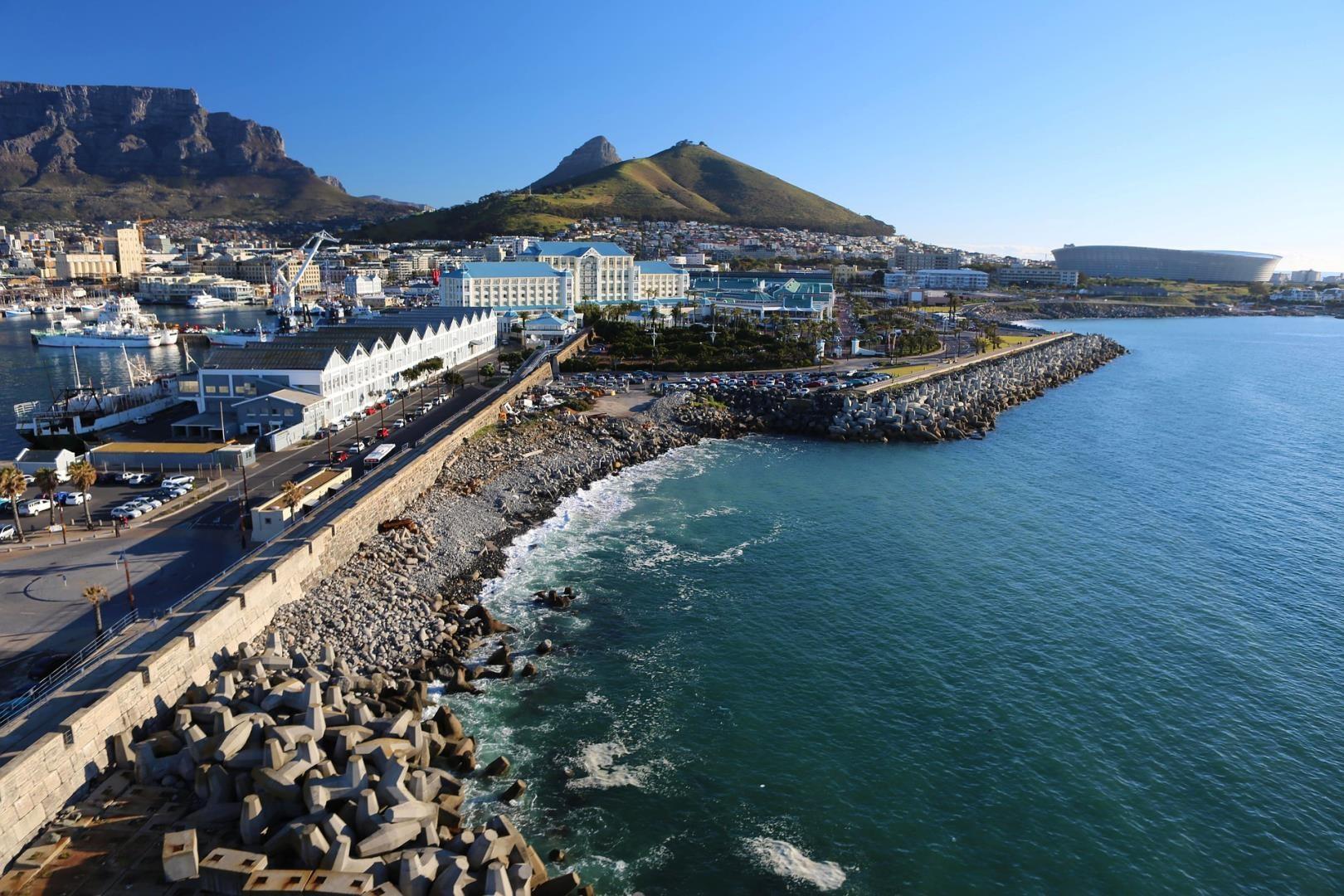 Cape Town Waterfront Cape Town Waterfront - Photo Credit: mlproject via Pixabay