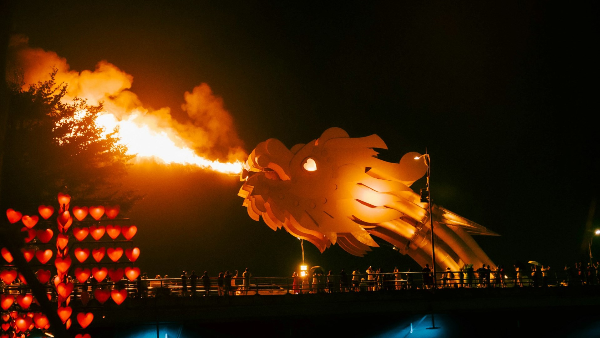 Dragon Bridge - Photo Credit: Photo by Christian on Unsplash