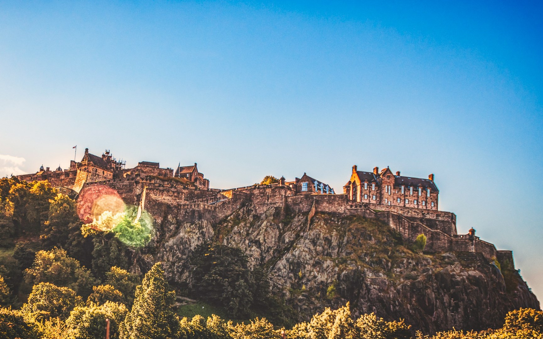 Edinburgh Castle - Photo Credit: Photo by K. Mitch Hodge on Unsplash
