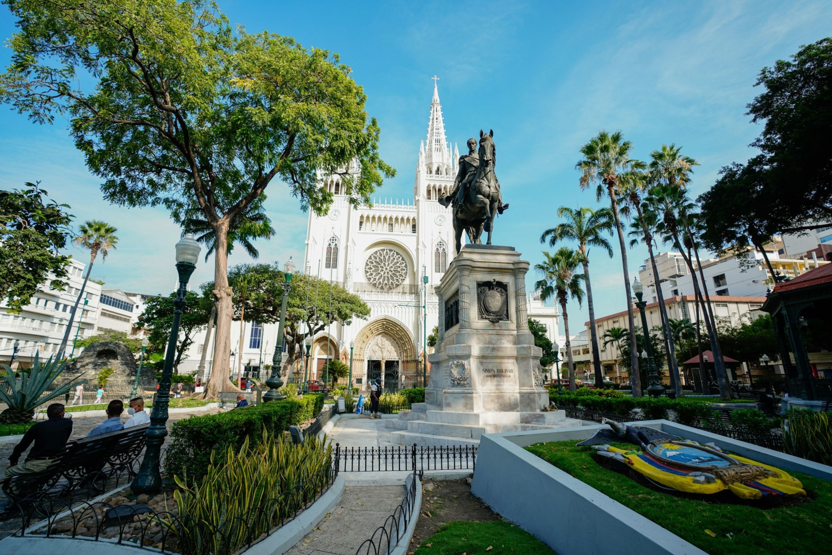 Parque Seminario - Photo Credit: Photo by Andres Medina on Unsplash