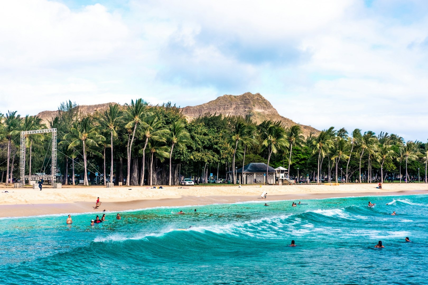 Kuhio Beach - Photo Credit: Photo by Amanda Phung on Unsplash