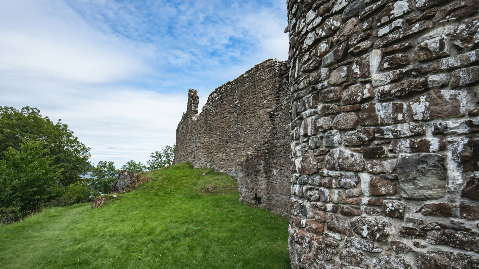 Urquhart Castle - Photo Credit: Photo by Winston Tjia on Unsplash