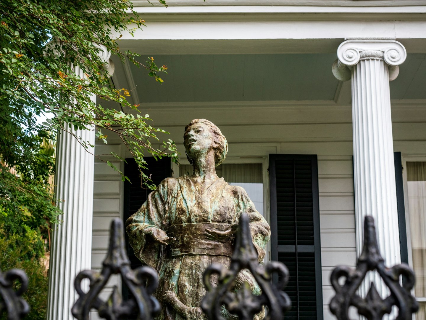 Garden District - Photo Credit: Photo by Mary Hammel on Unsplash