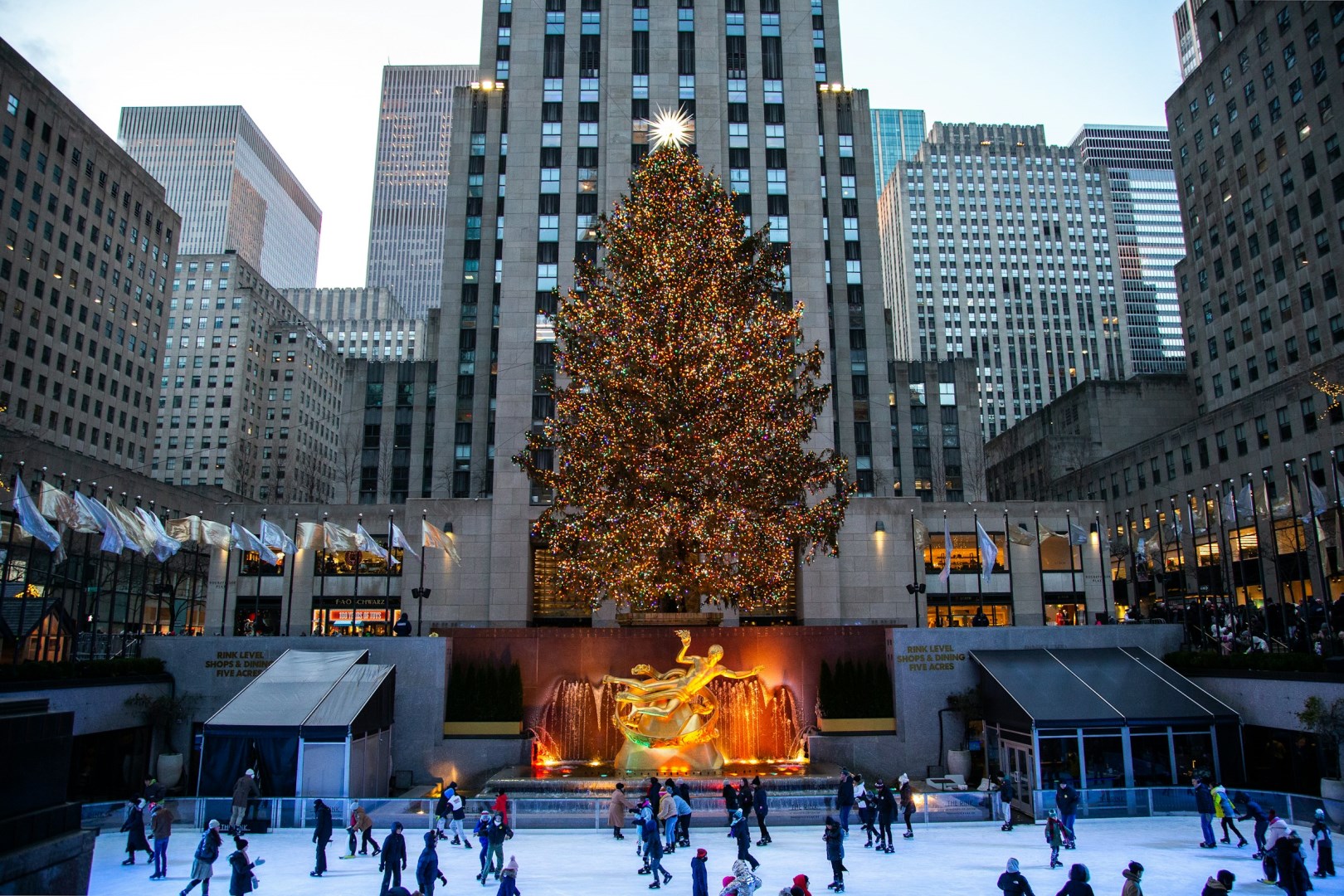 Ice Skating at the Rockefeller Center - Photo Credit: Photo by Kaydn Ito on Unsplash