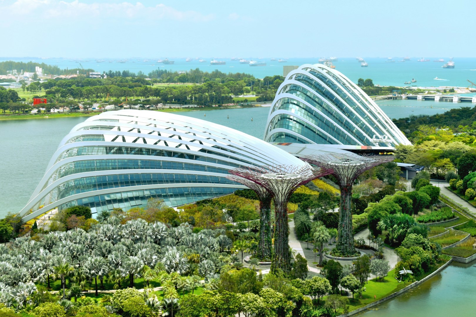 Gardens by the Bay - Photo Credit: Photo by Wallace Heng on Unsplash