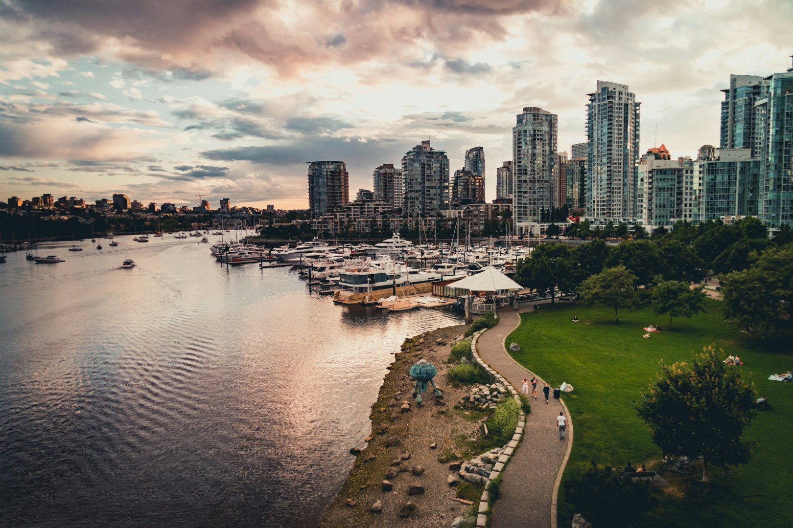 Cambie Street - Photo Credit: Photo by Matt Wang on Unsplash