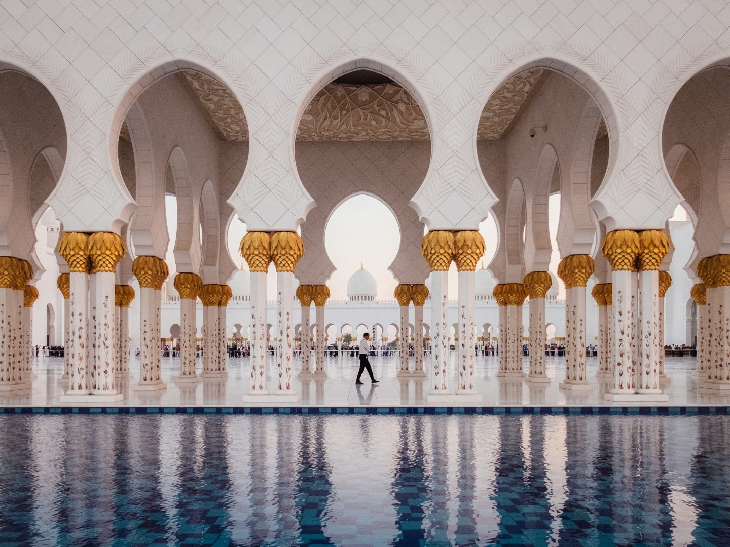 Sheikh Zayed Grand Mosque - Photo Credit: Photo by Junhan Foong on Unsplash