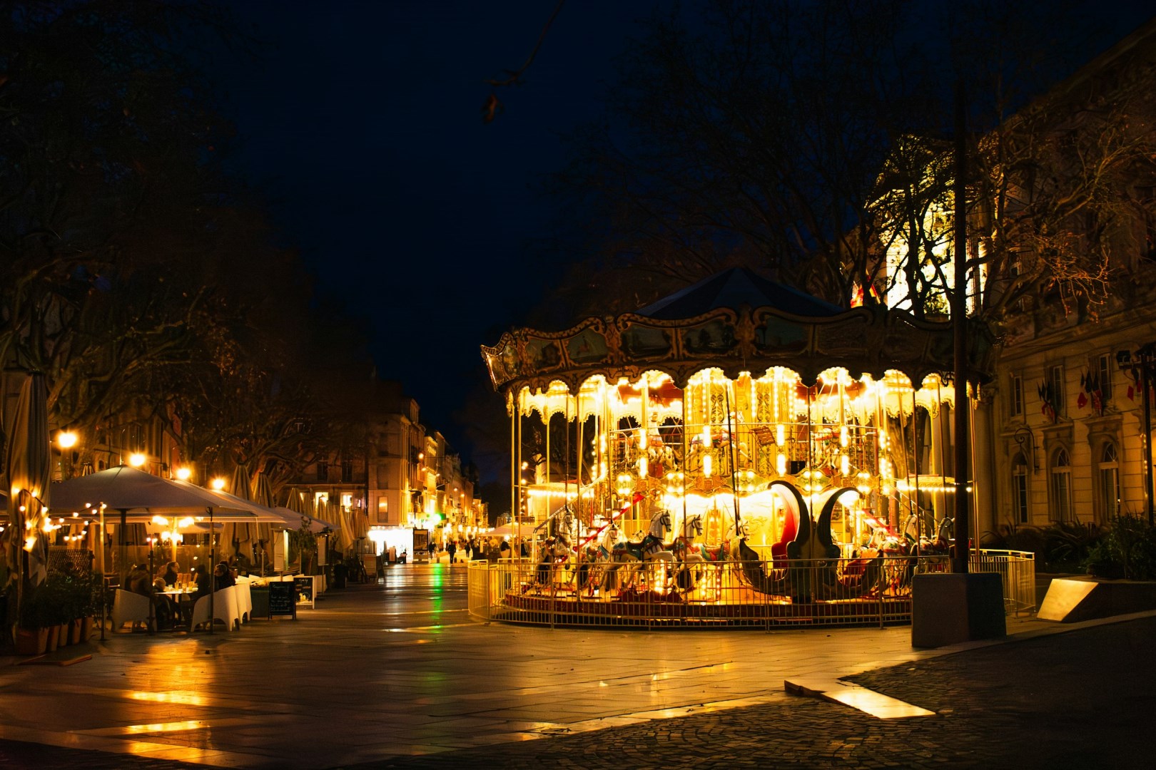 Carrousel Belle Époque - Photo Credit: Photo by Mateo Krossler on Unsplash