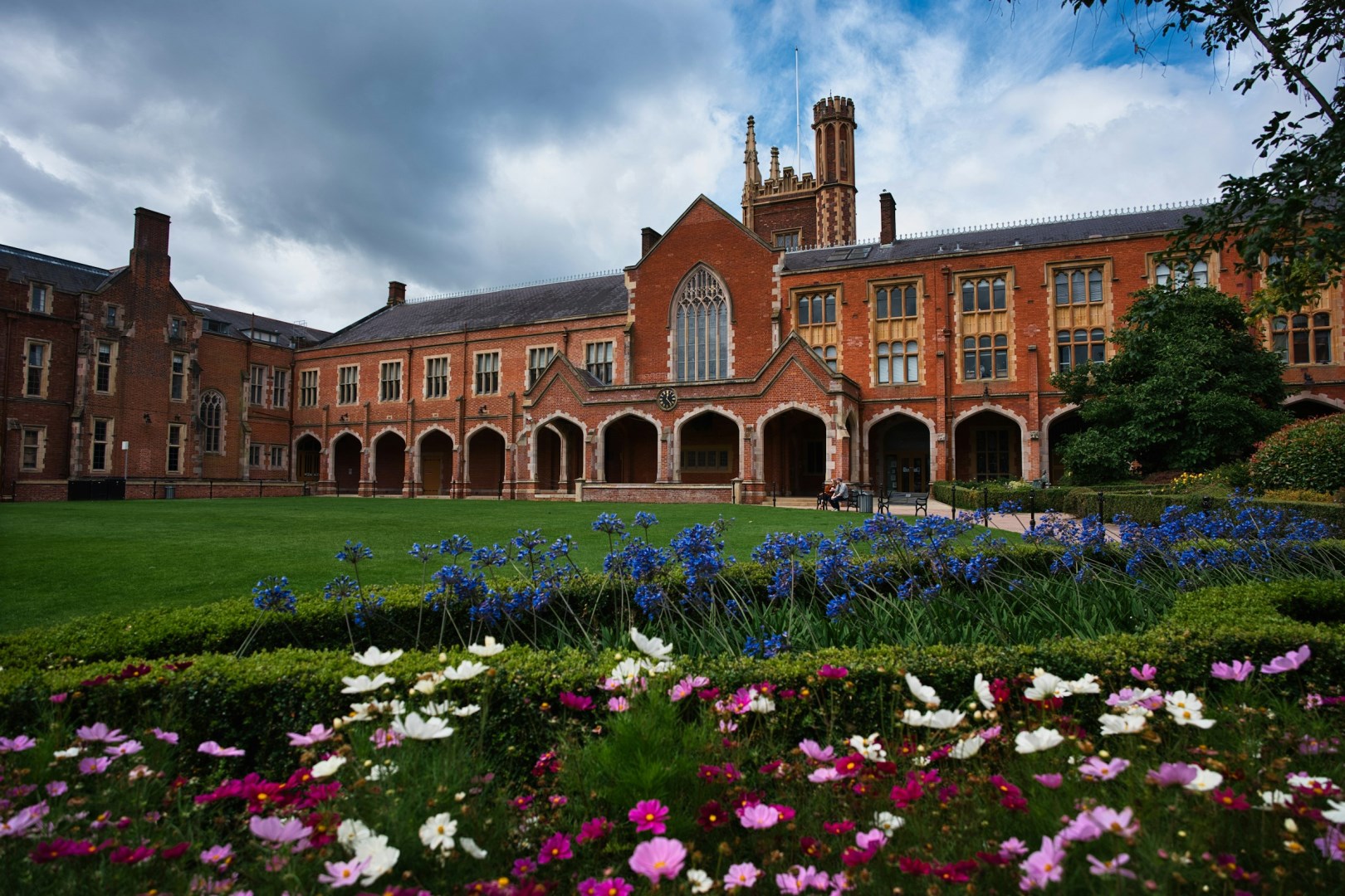 Ulster university - Photo Credit: Photo by Bayo Adegunloye on Unsplash