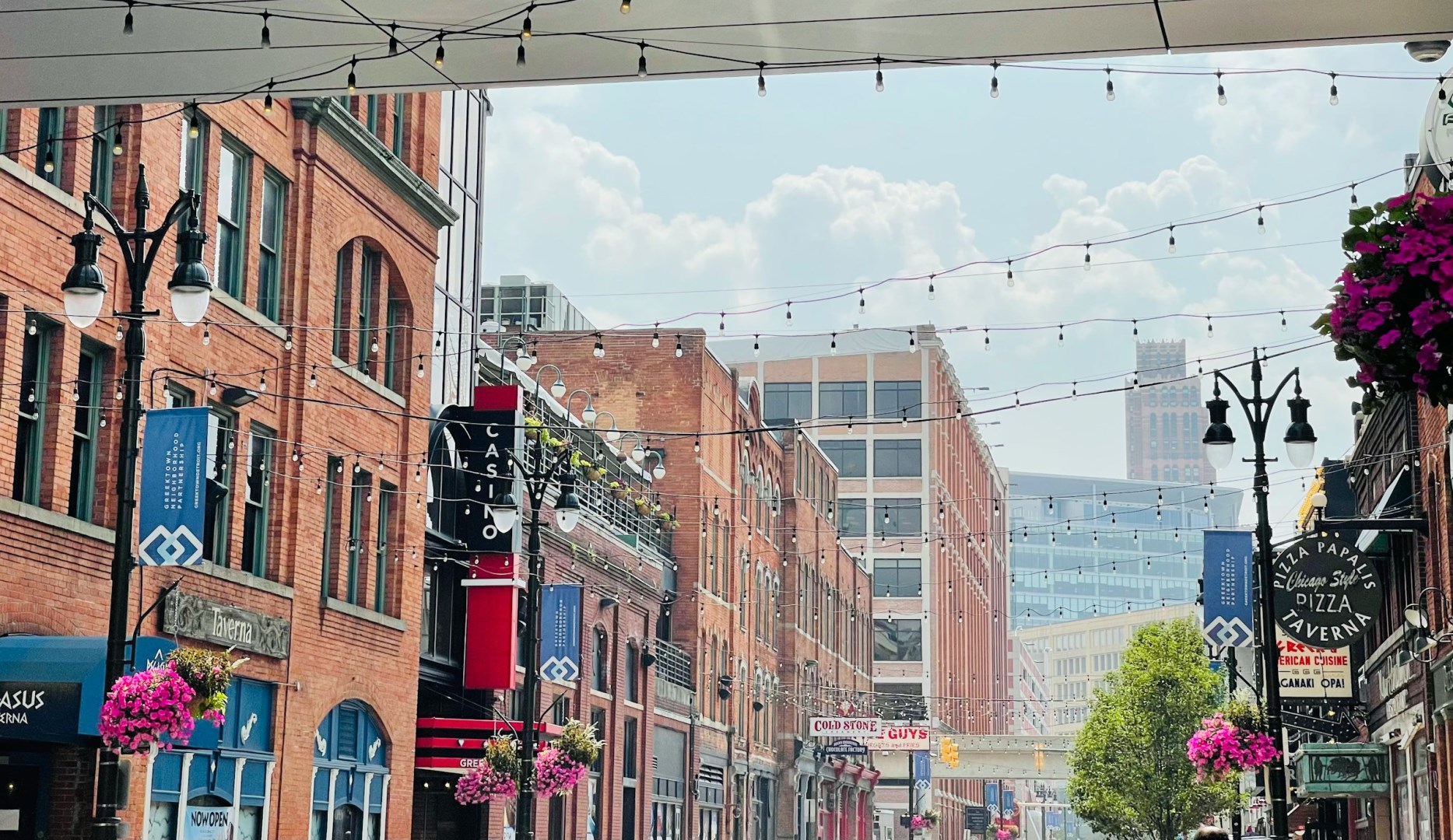 Greektown - Photo Credit: Photo by Crissta Ames-Walle on Unsplash