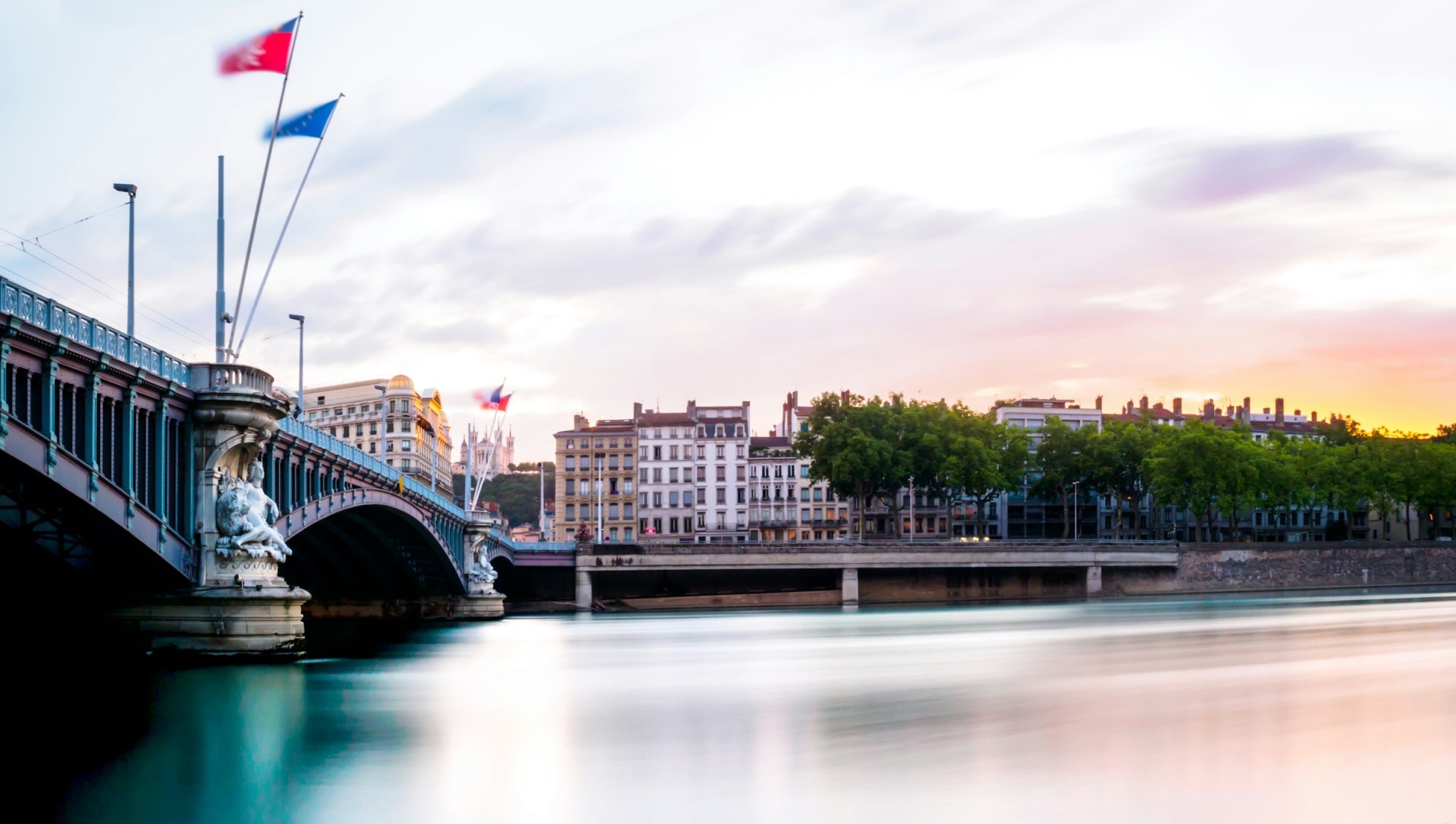 Pont Lafayette - Photo Credit: Photo by Kevin Bessat on Unsplash