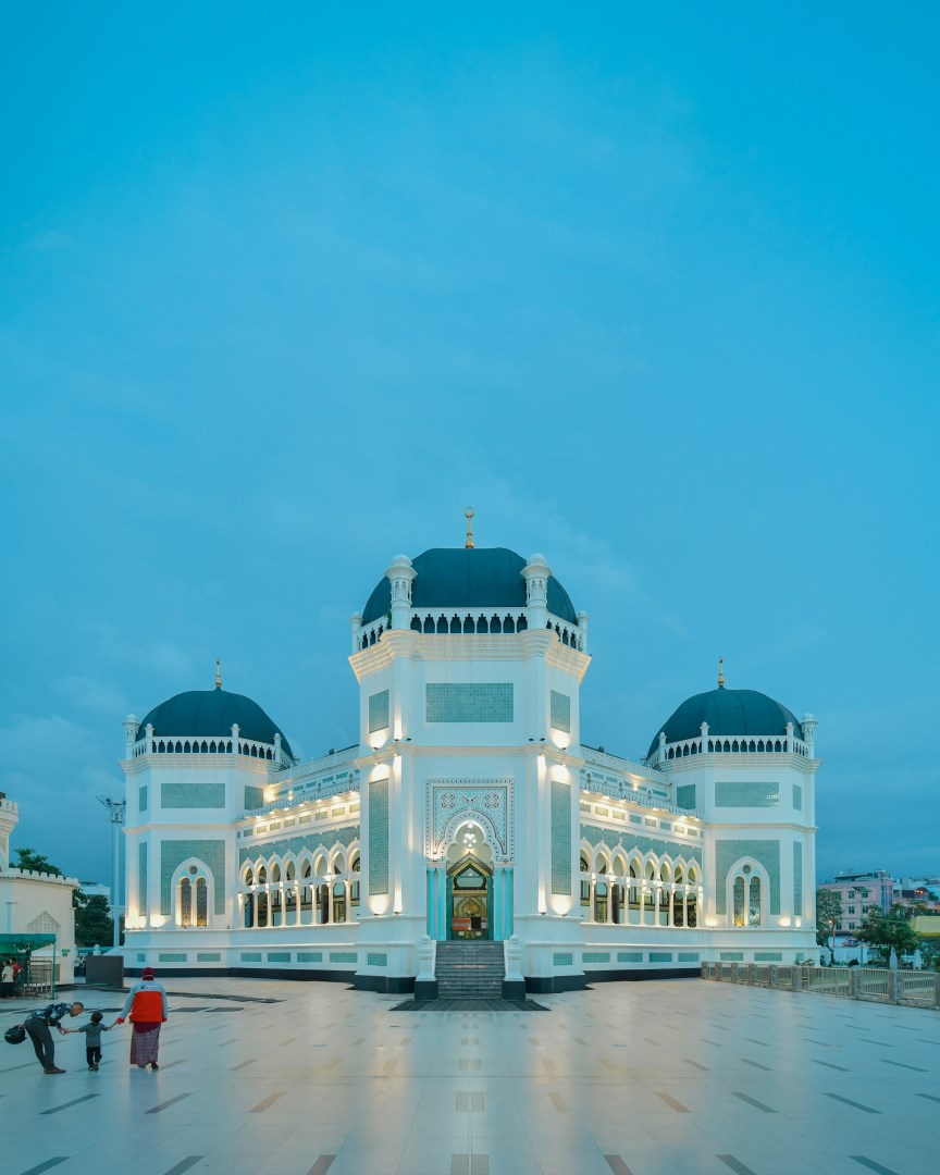 Medan Grand Mosque - Photo Credit: Photo by Mosquegrapher on Unsplash