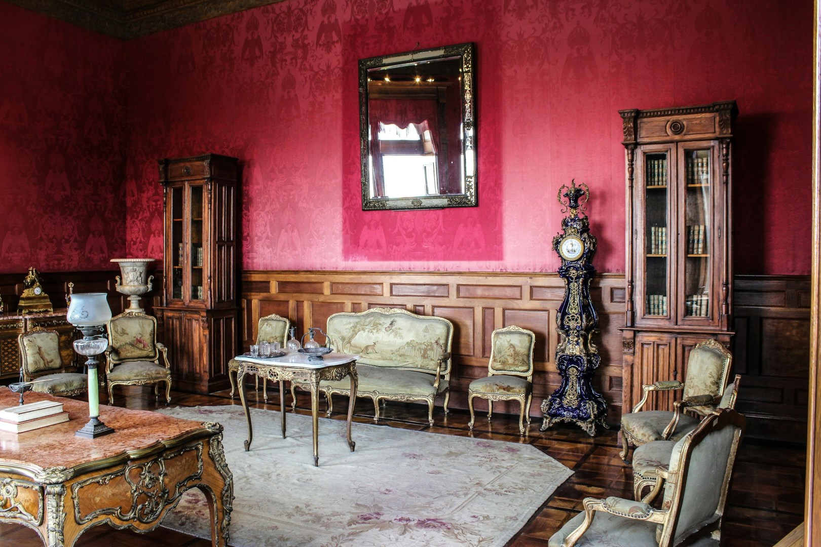 Chapultepec Castle - Photo Credit: Photo by arpa sarian on Unsplash