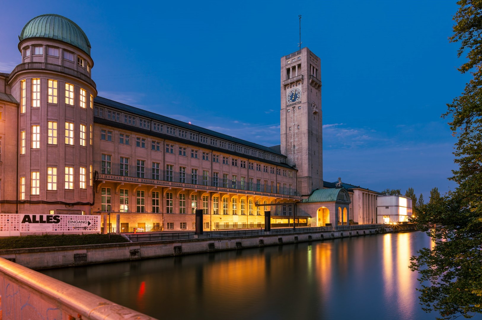 Deutsches Museum - Photo Credit: Photo by Dieter K on Unsplash