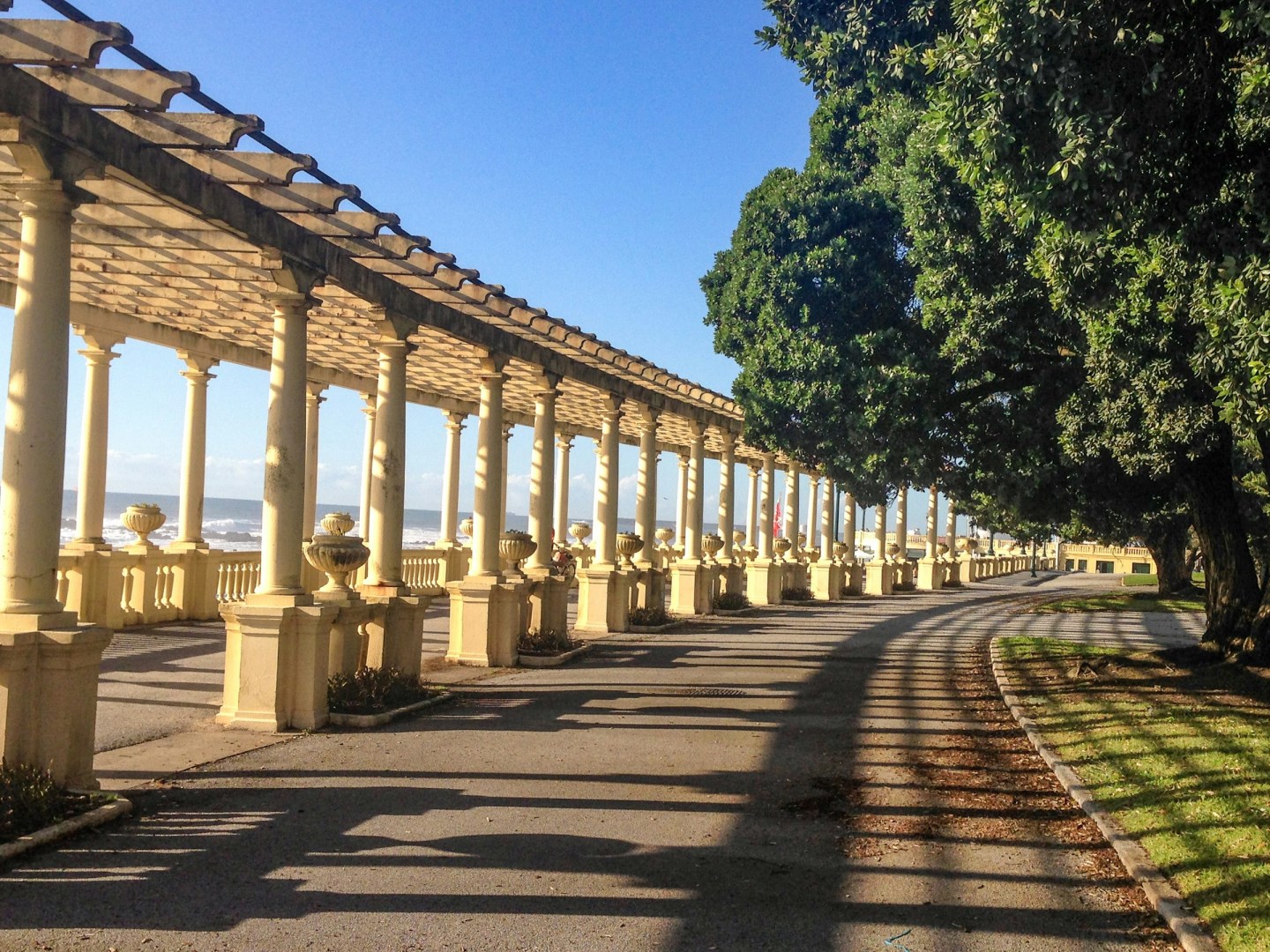 Foz do Douro - Photo Credit: Photo by Linda Gerbec on Unsplash