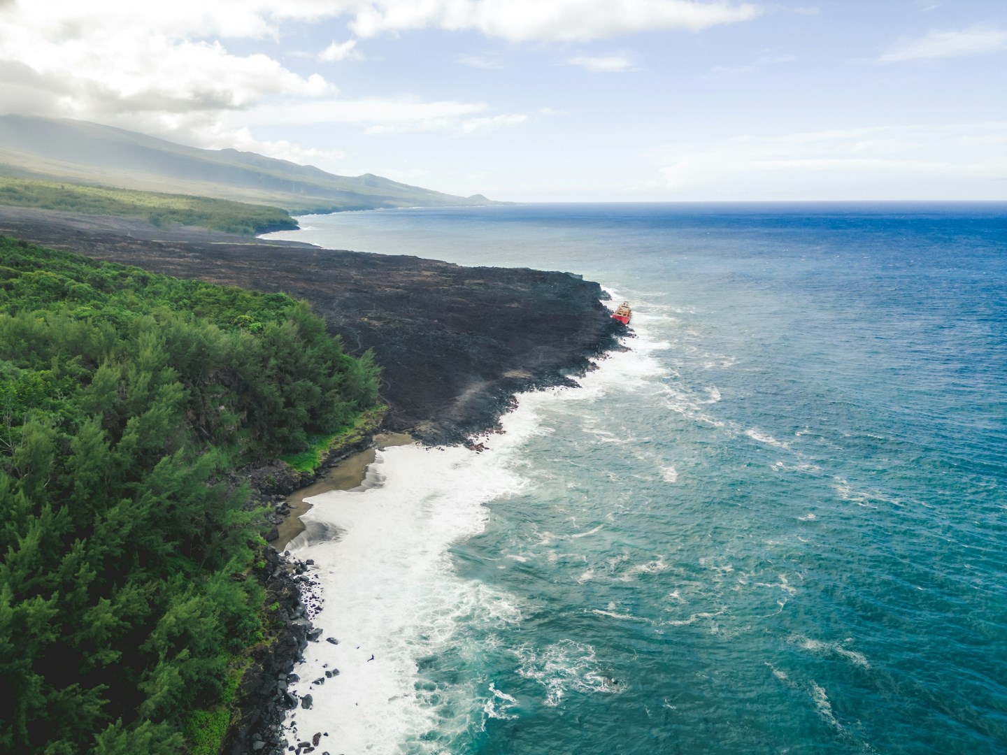 Site of the shipwreck of the Tresta-Star - Photo Credit: Photo by Christoph Geisler on Unsplash