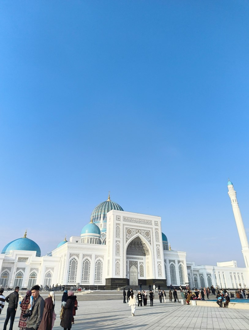 Imam Bukhari Mosque - Photo Credit: Photo by Misbah on Unsplash