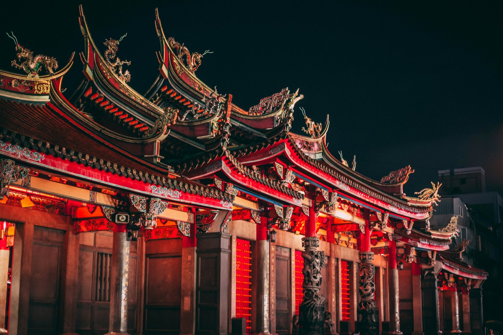 Lungshan Temple - Photo Credit: Photo by Charles Postiaux on Unsplash