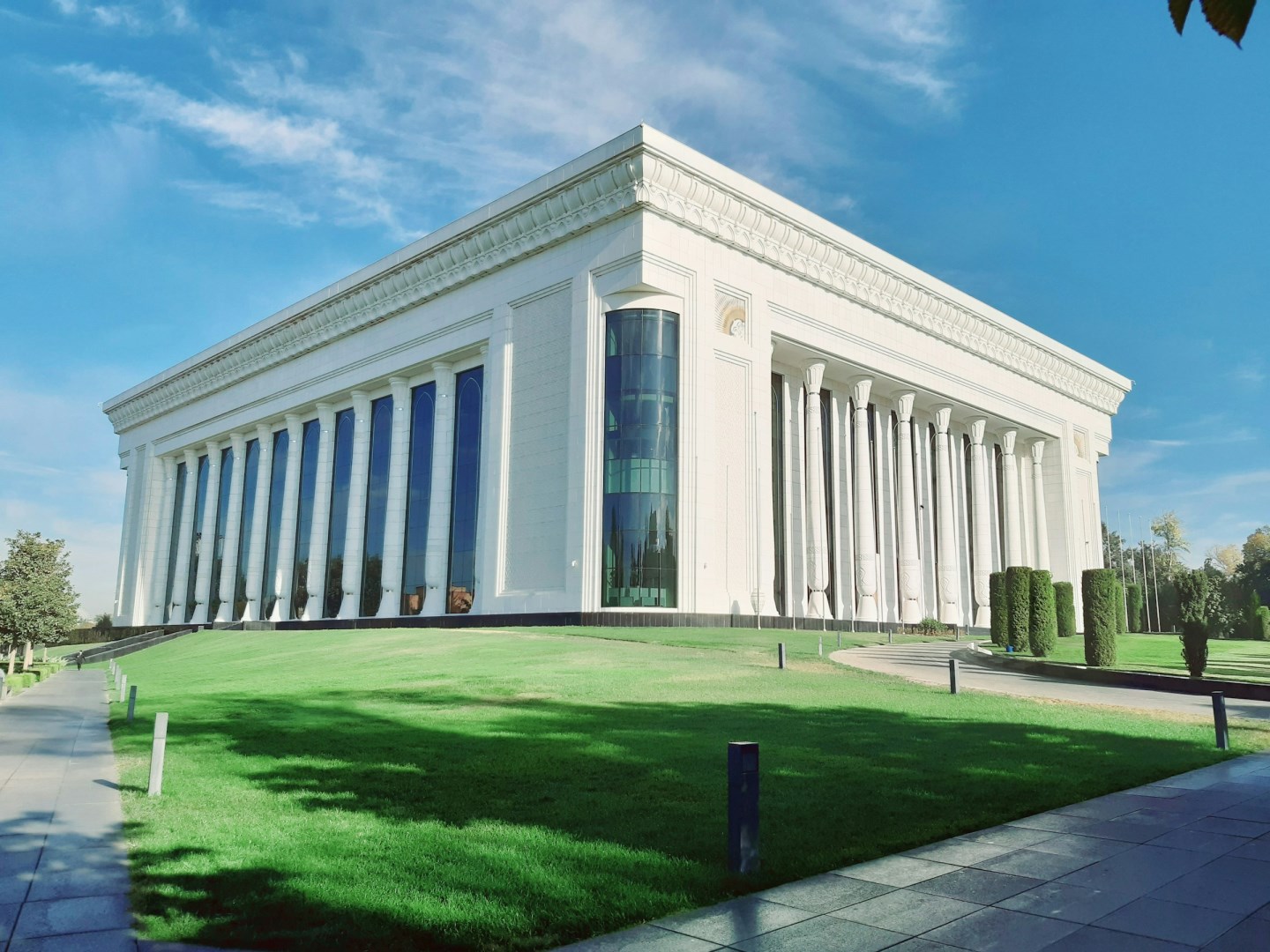 Palace of International Forums Uzbekistan - Photo Credit: Photo by Fazliddin Murodjonov on Unsplash