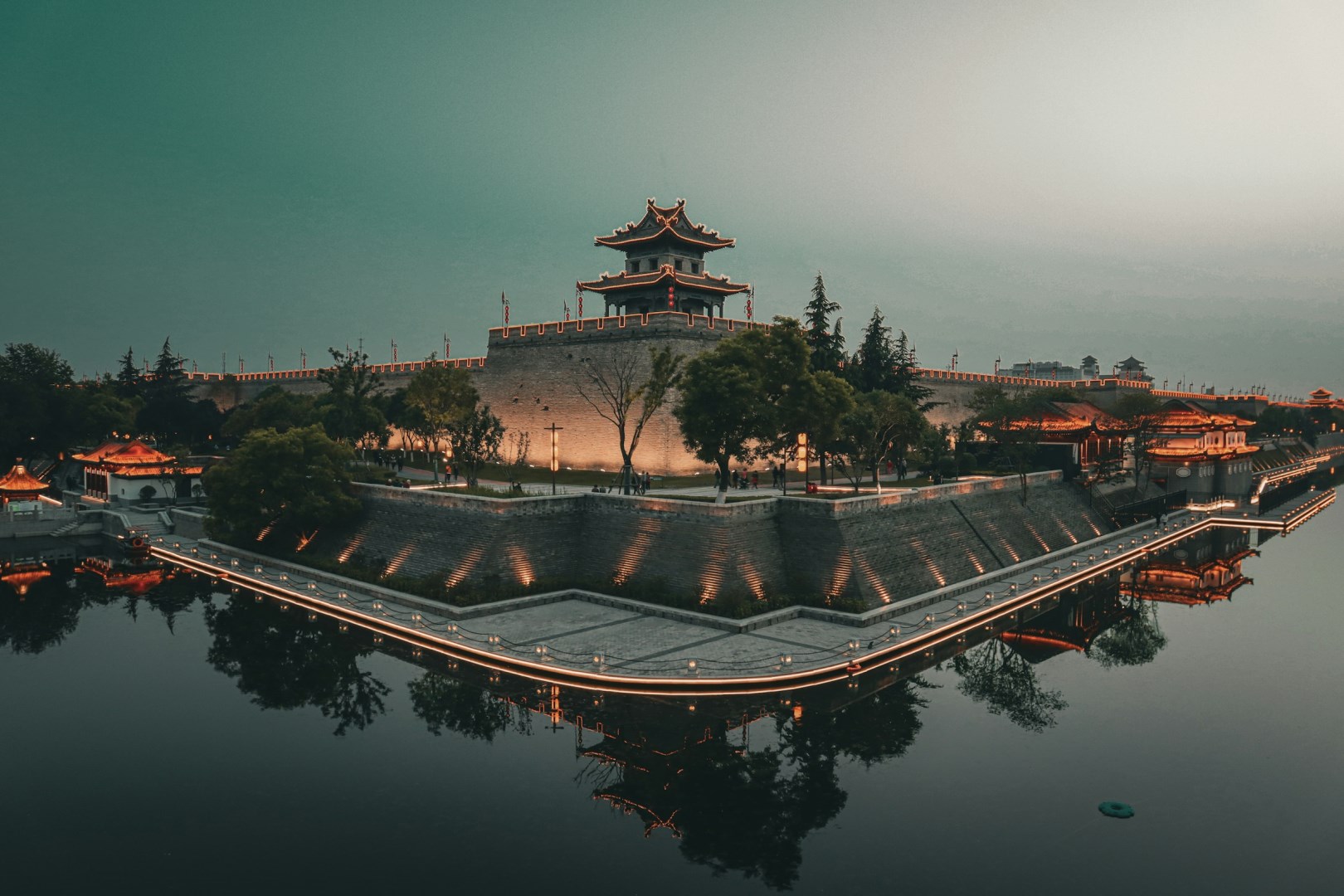  Photo Credit: Photo by 政 闫 on Unsplash