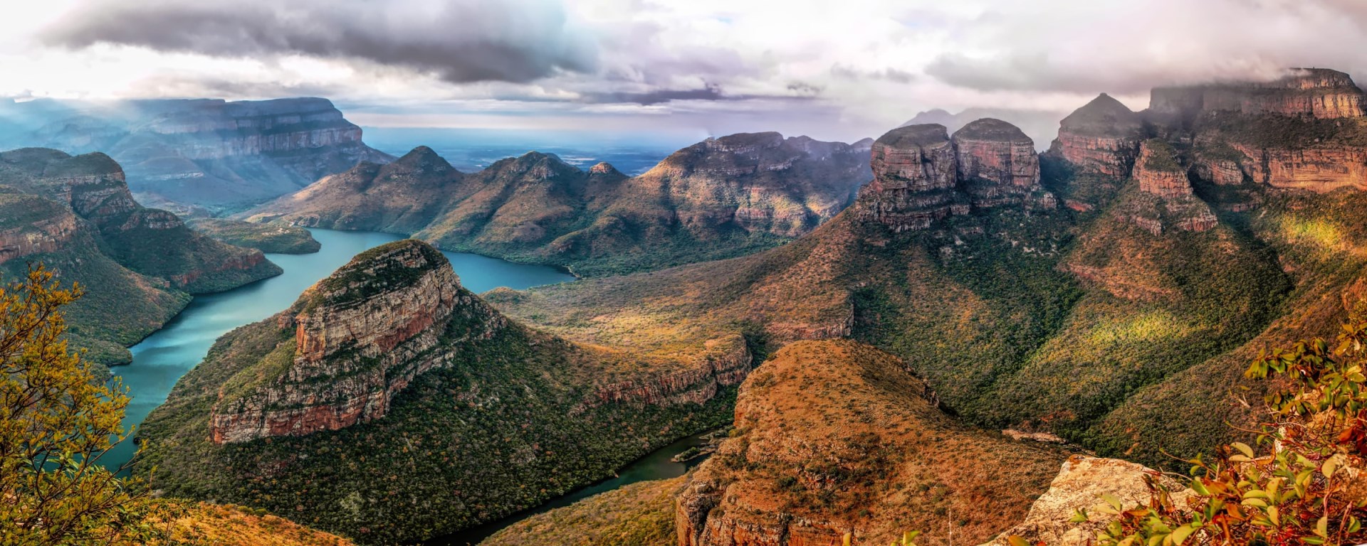 Three Rondavels View Point - Photo Credit: Photo by Matthias Mullie on Unsplash