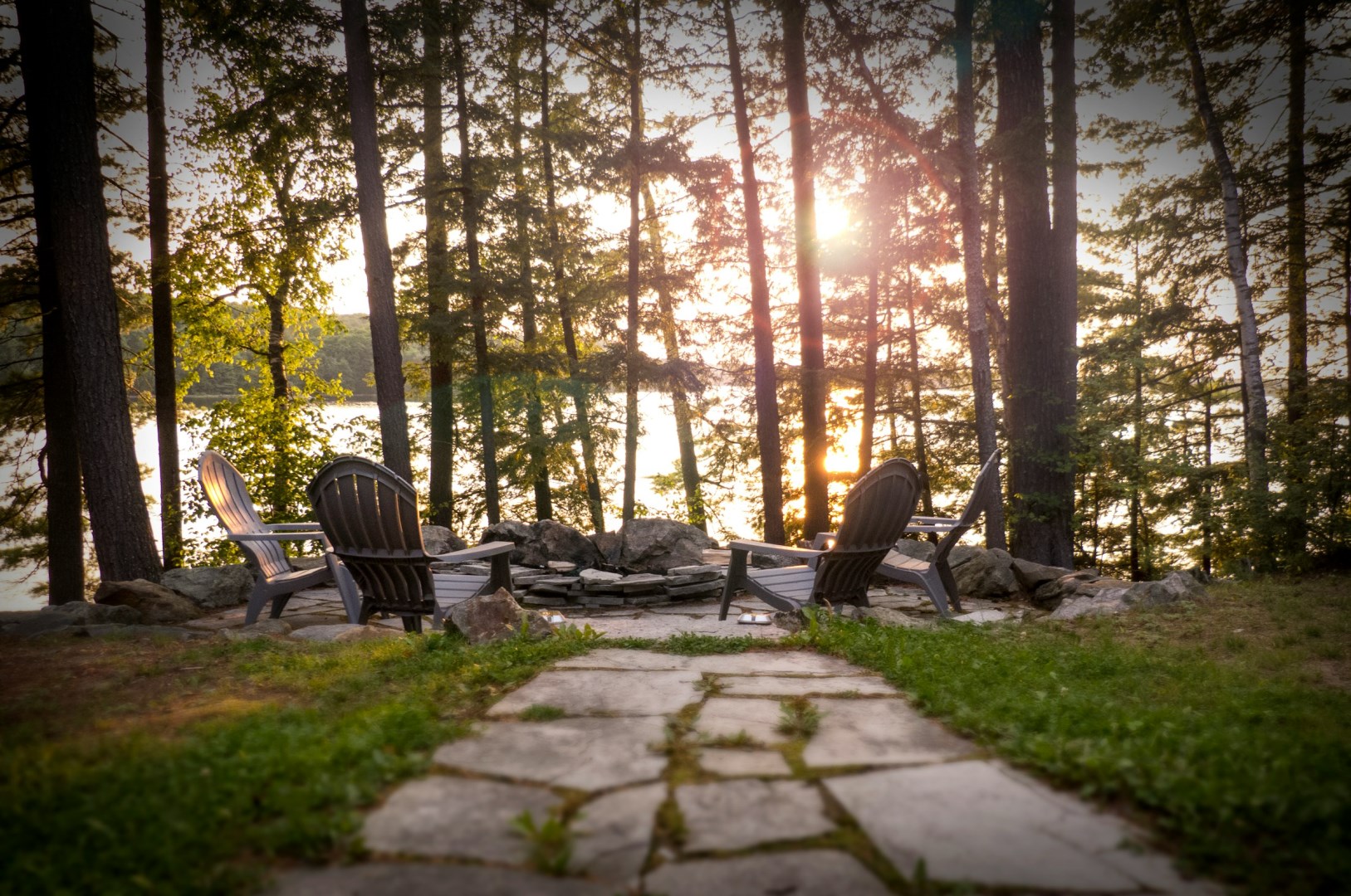 Muskoka - Photo Credit: Photo by henry fournier on Unsplash
