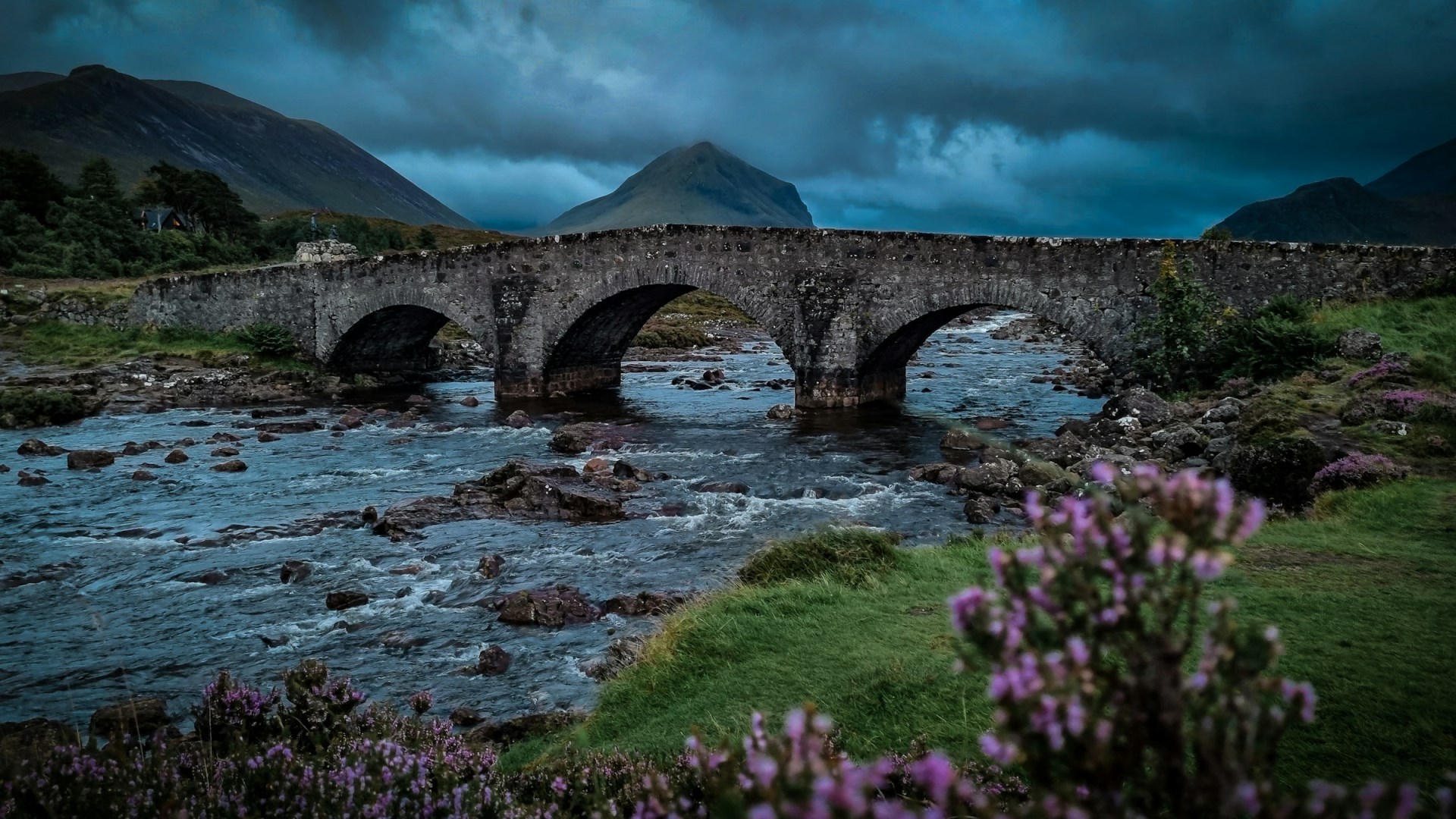 Old Sligachan Bridge - Photo Credit: Photo by Johnny Briggs on Unsplash