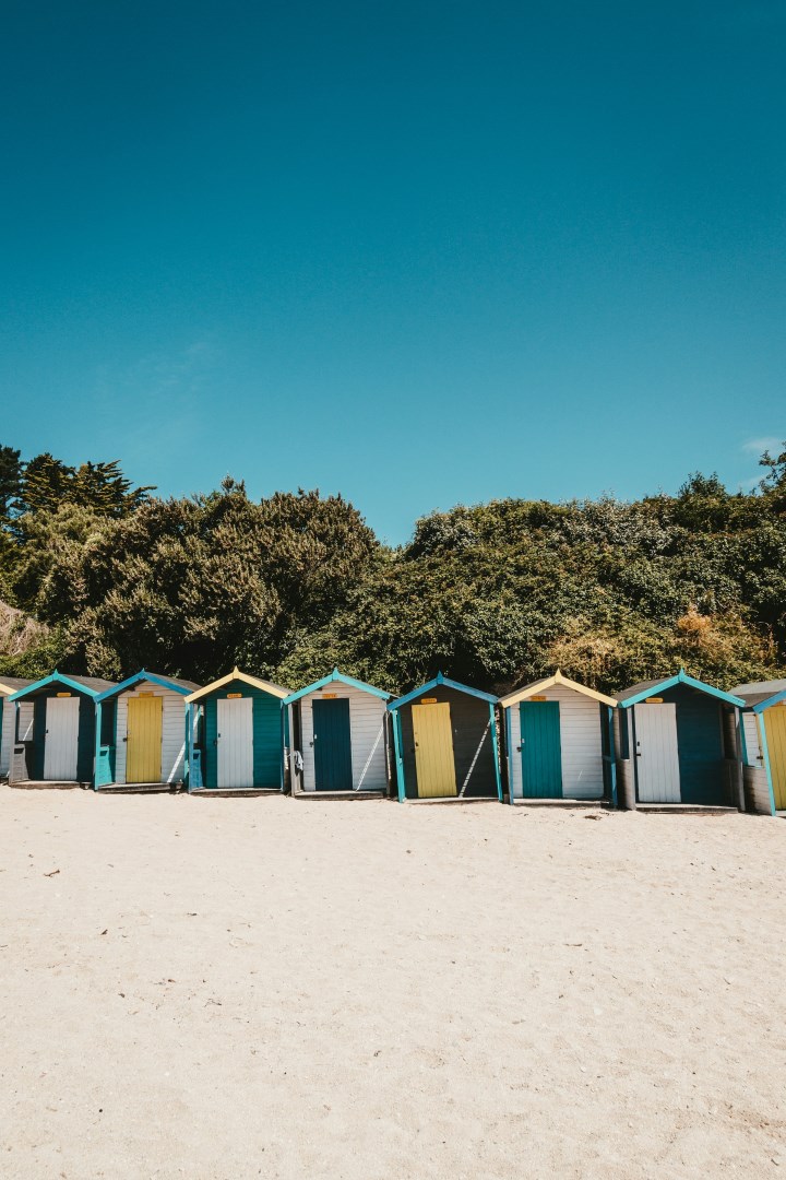wan Pool - Photo Credit: Photo by Gordon Plant on Unsplash