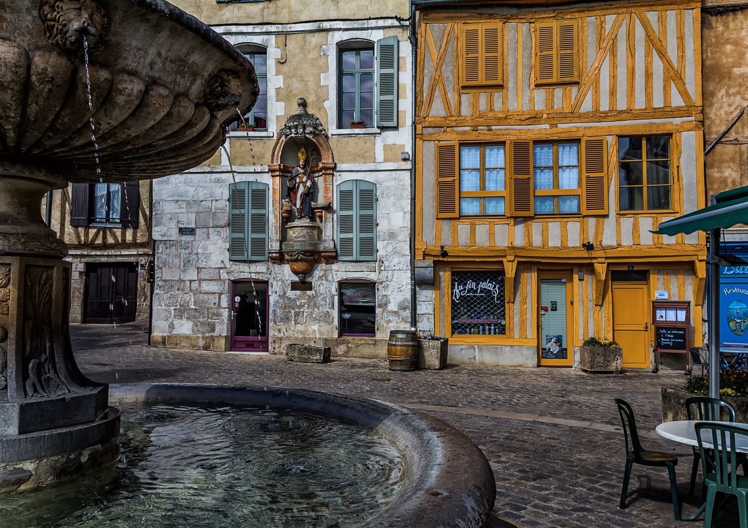  Photo Credit: Image by edmondlafoto from Pixabay