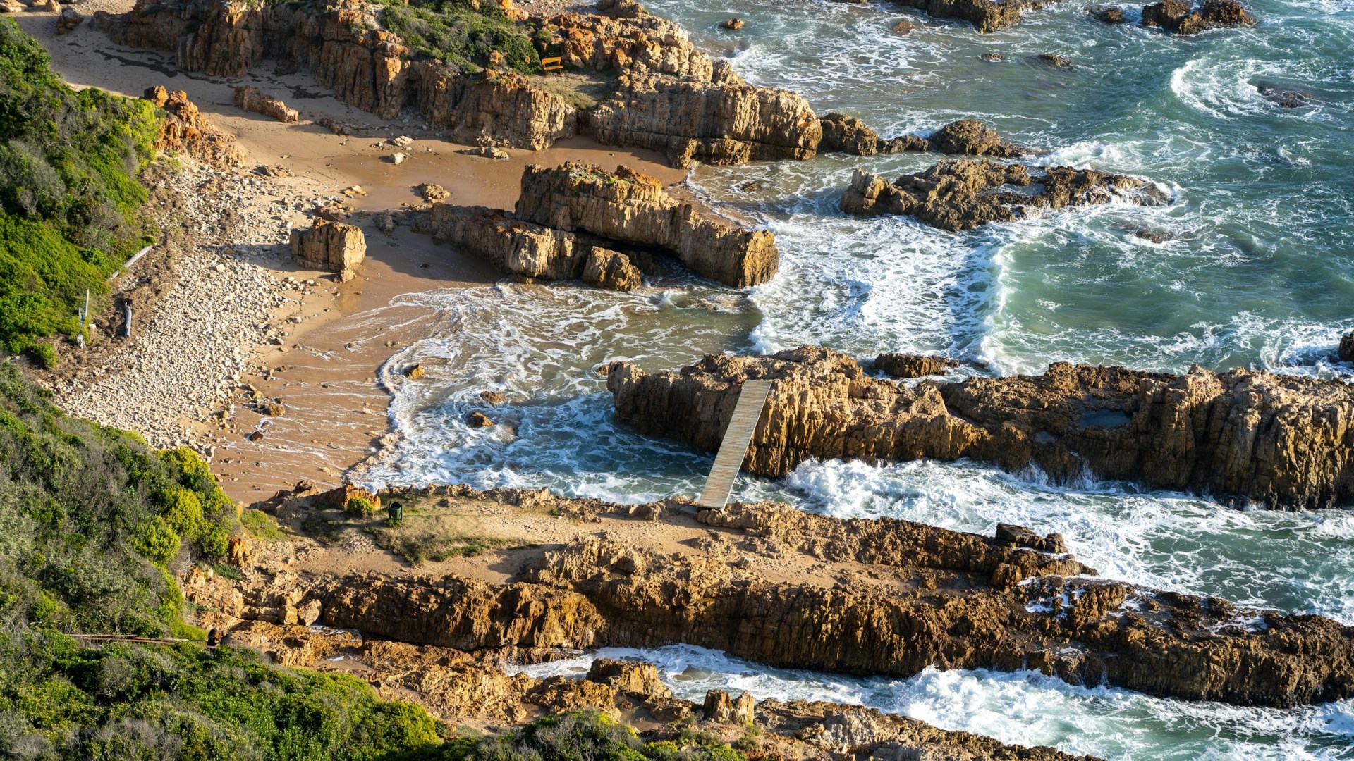 The Heads - Photo Credit: Photo by Sudarshan Bhat on Unsplash