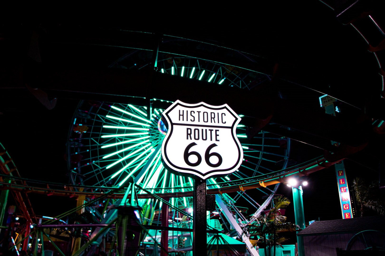 Santa Monica Pier - Photo Credit: Photo by Vincentas Liskauskas on Unsplash