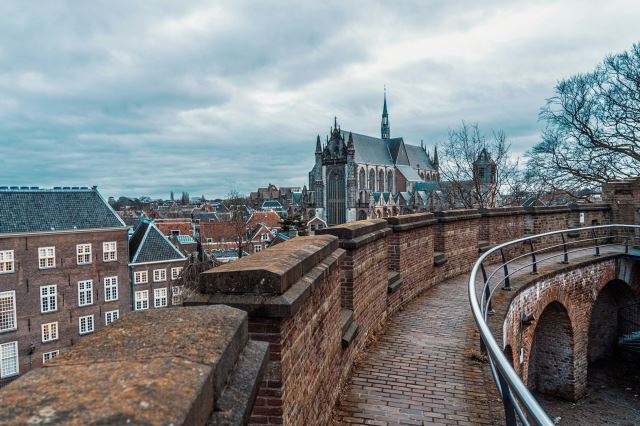 Leiden