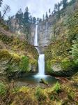 Multnomah Falls - Photo Credit: Image by Eliza June Sapphire from Pixabay